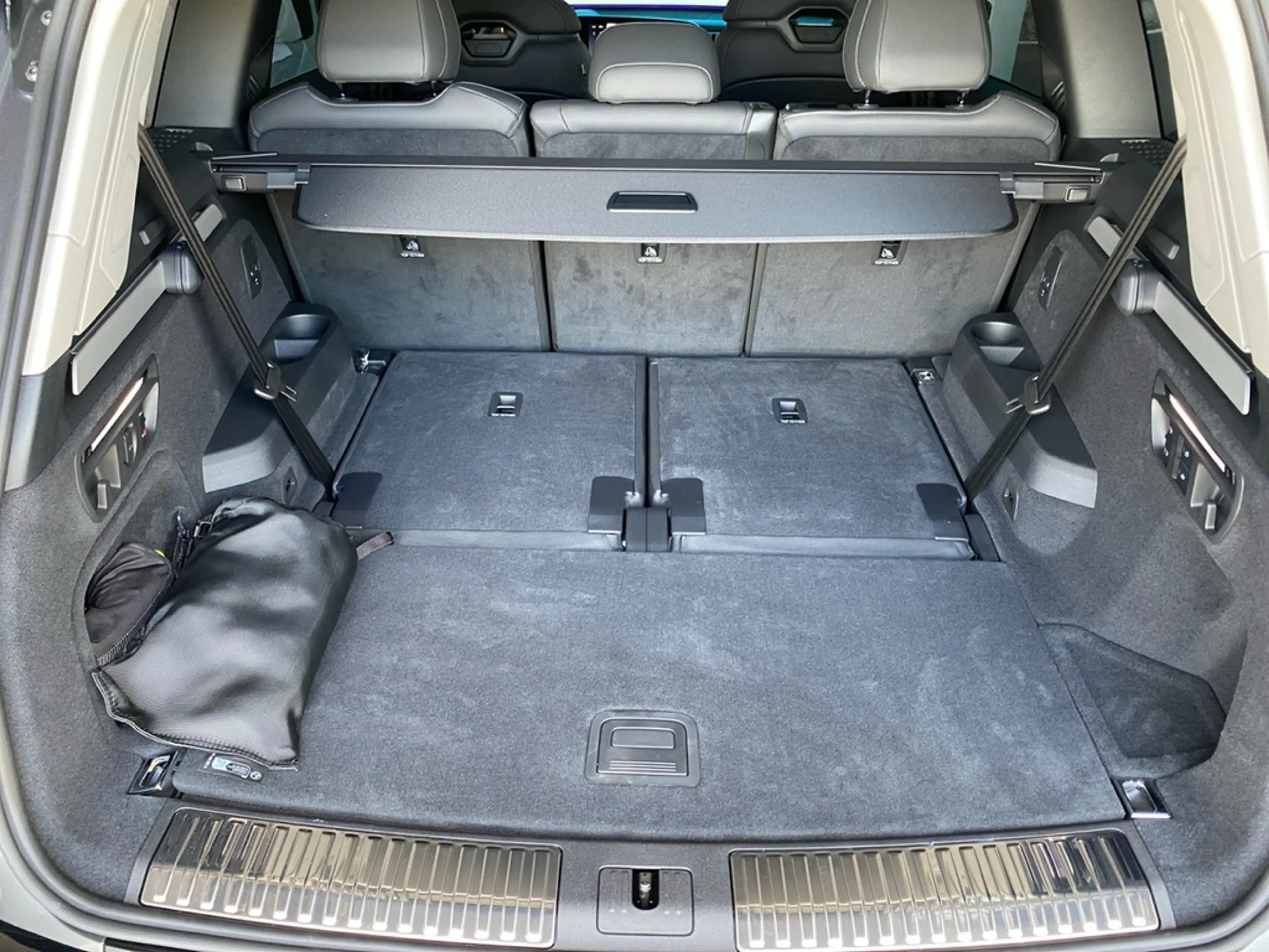 Audi Q7 SUV TDI quattro 220 kW HUD+STHZG+AHK+360°+ACC+P... — photo 13