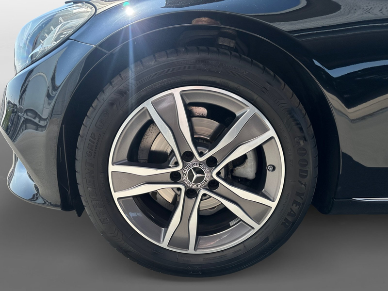 Mercedes-Benz C 180 T  Avantgarde AUT+Navi+SHZ+Facelift+KlimaA — photo 15