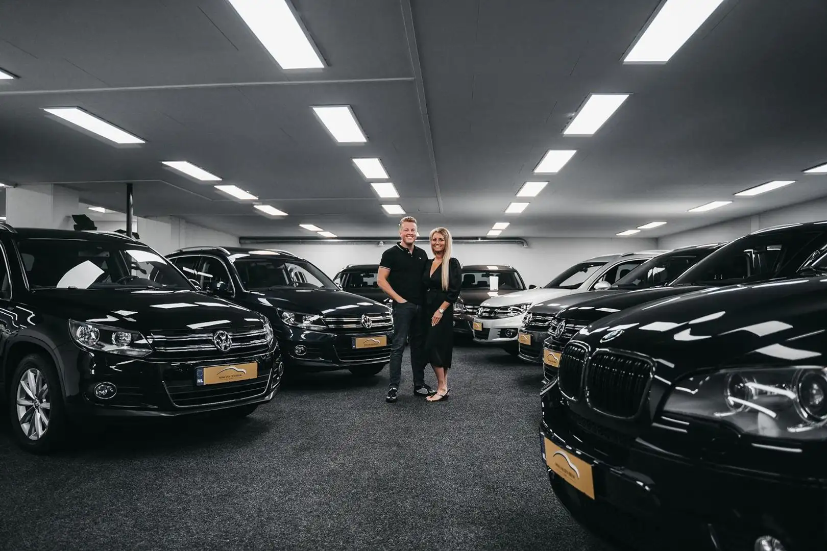Volkswagen Tiguan 2.0 TSI Sport&Style 4Motion*180PK*DealerOH*Panodak Nero - 2