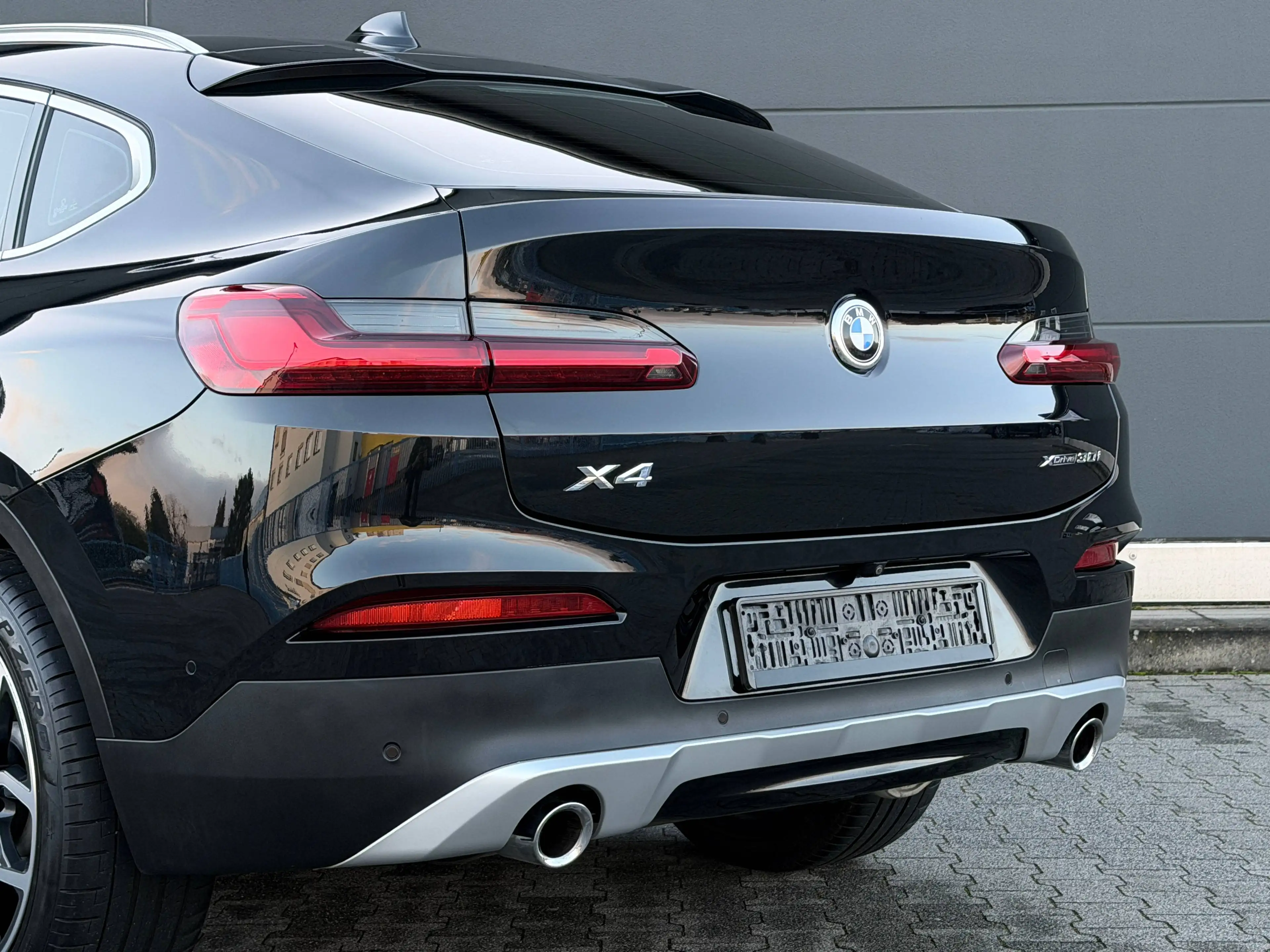 BMW X4 xDrive 30 i xLine M Sport *Head-Up* Rkam Leder Navi Top Zustand — photo 14