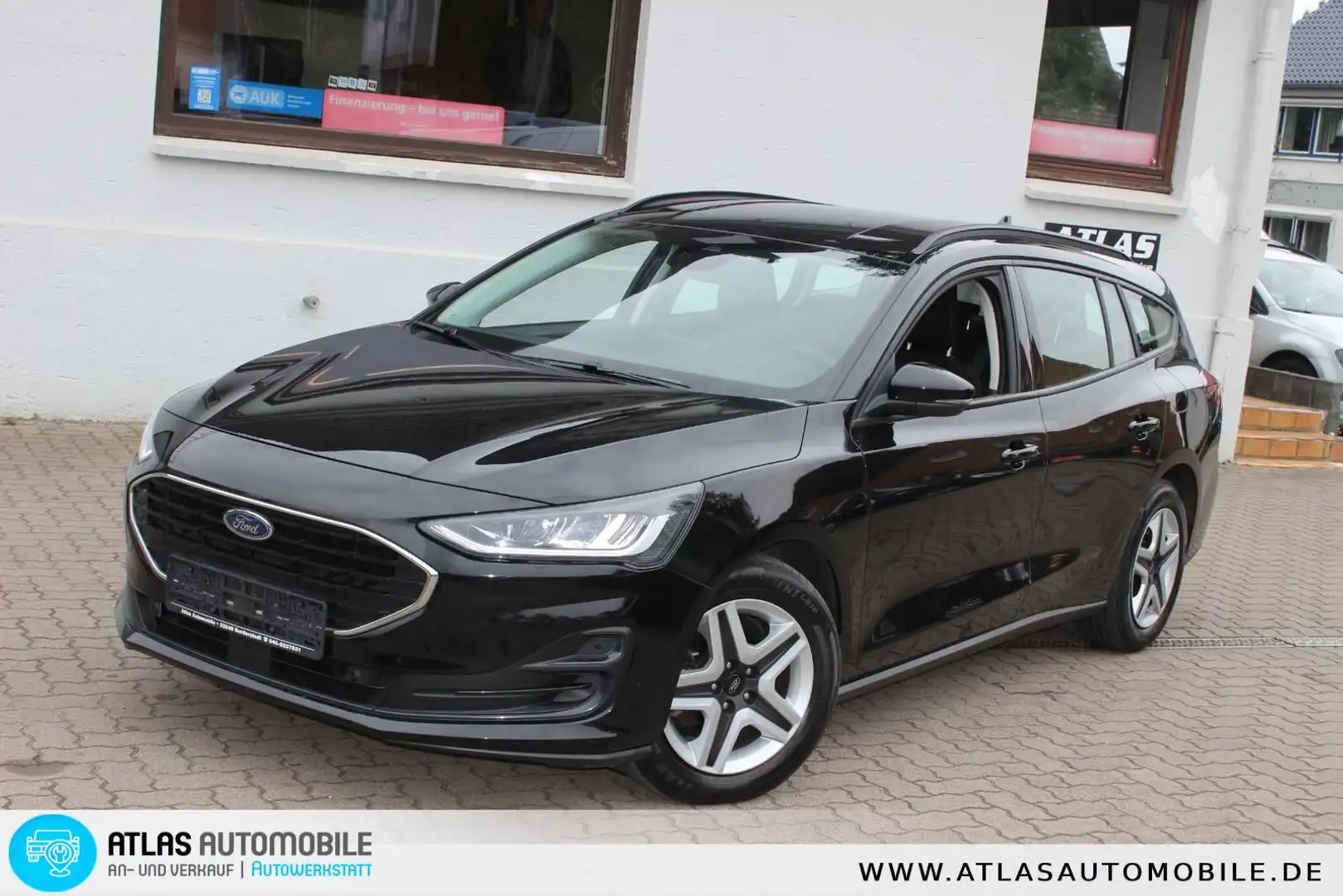 Ford Focus Turnier 1,5 EcoBlue Cool & Connect LED=NAV Noir - 1