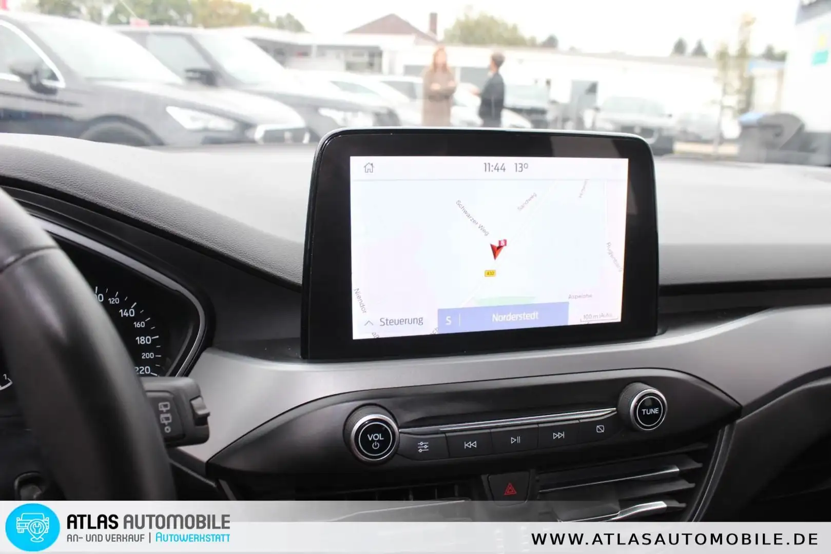 Ford Focus Turnier 1,5 EcoBlue Cool & Connect LED=NAV Noir - 2