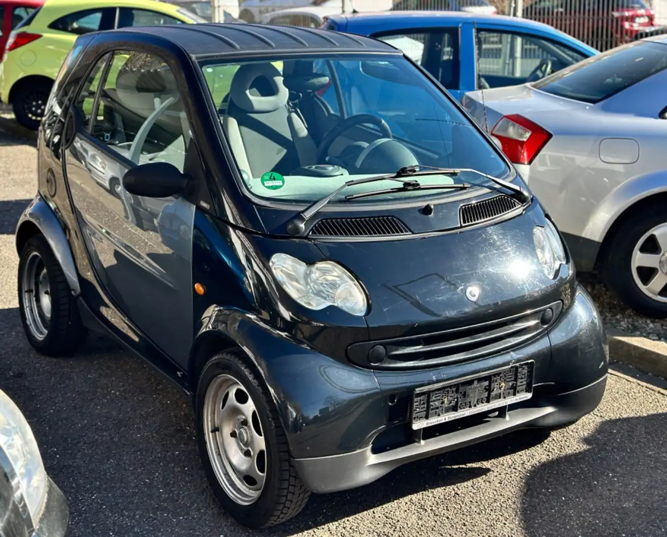 smart forTwo fortwo coupe Basis TÜV/INSP.NEU*KLIMA* Schwarz - 1