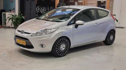 Ford Fiesta 1.6-16V Ghia 17" LMV, Verlaagd, Clima, zeer goed o