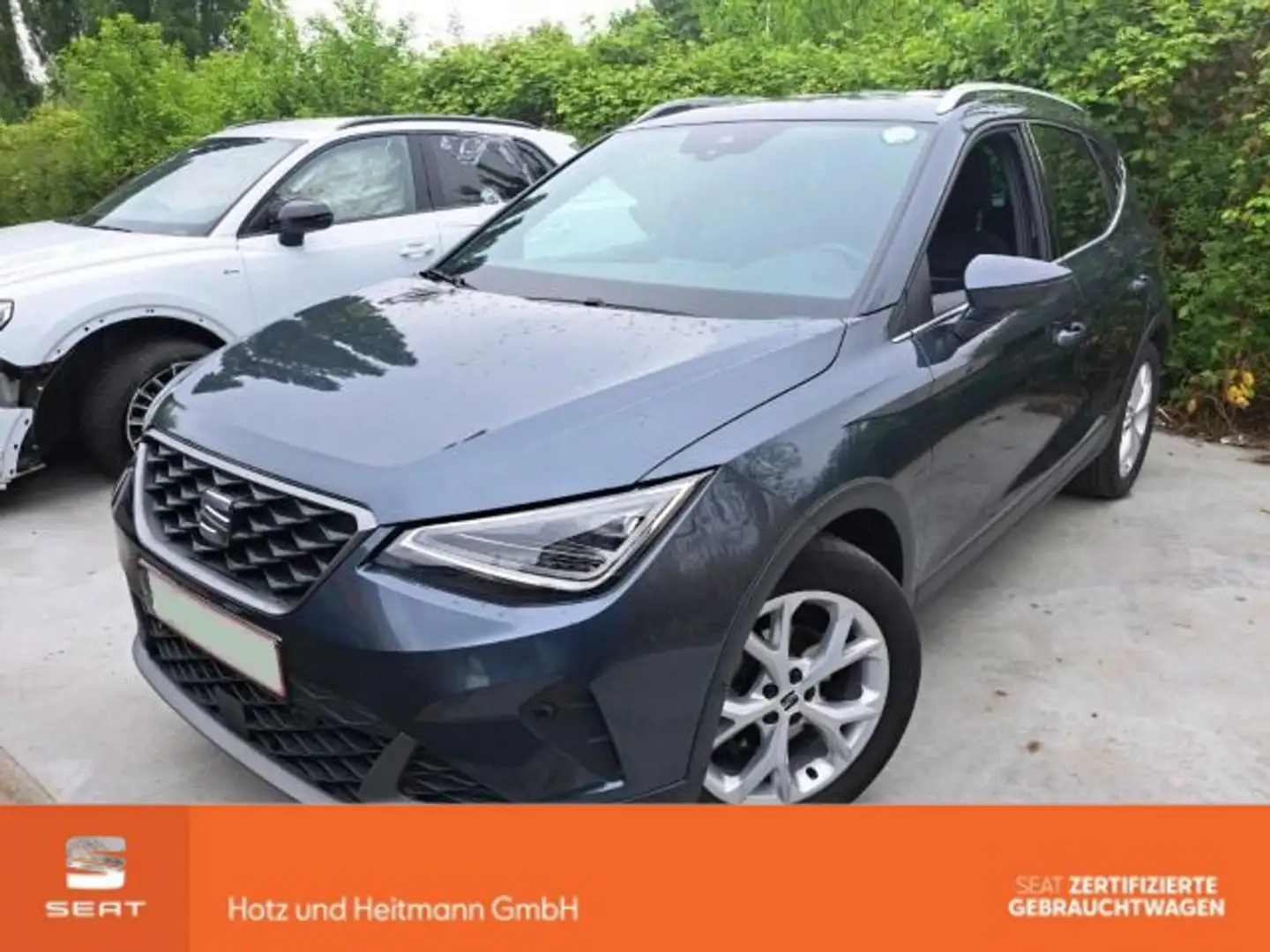 SEAT Arona 1.0 TSI DSG FR NAVI/LED/KAMERA Grau - 1