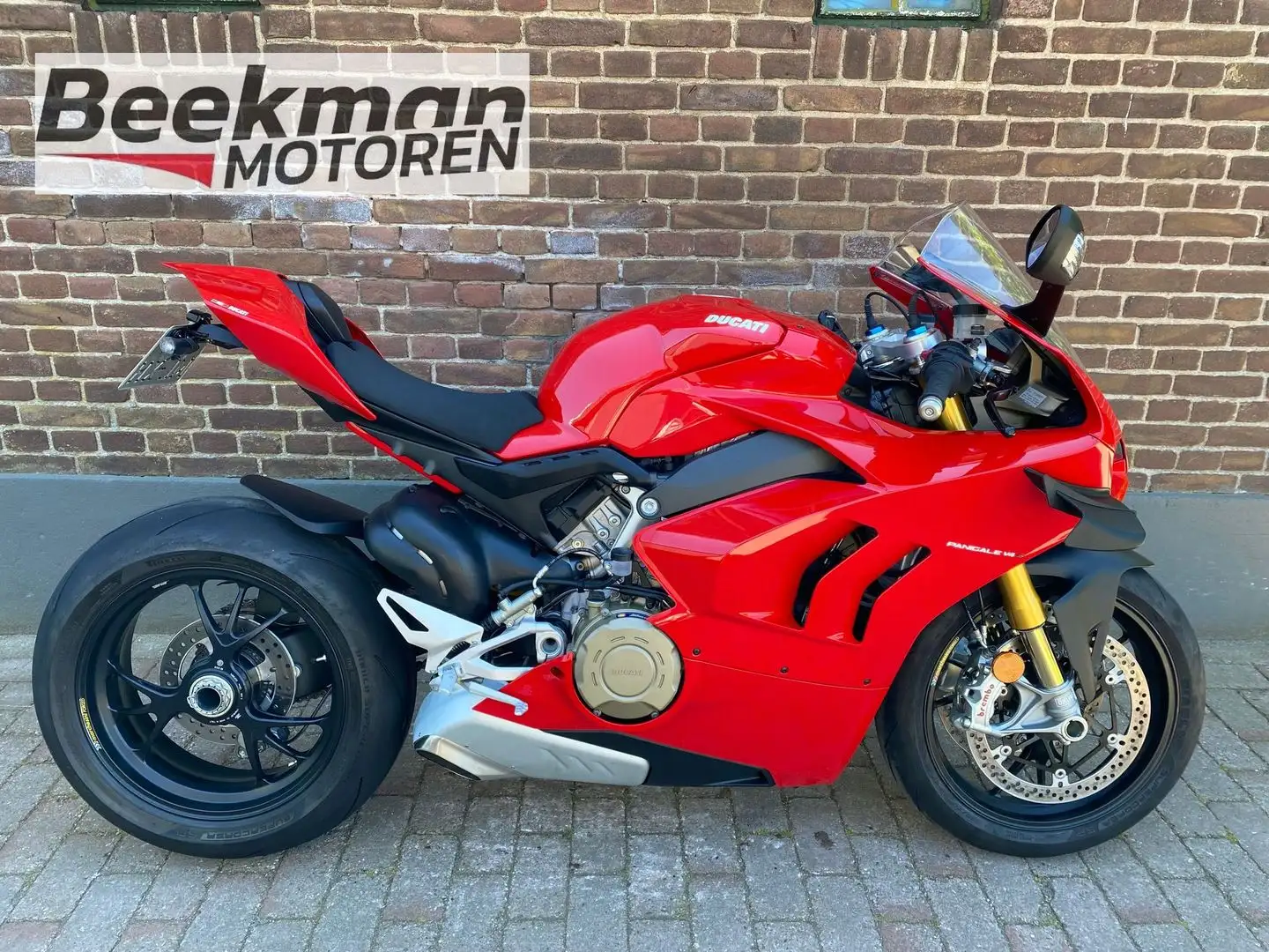 Ducati Panigale V4 S Červená - 1