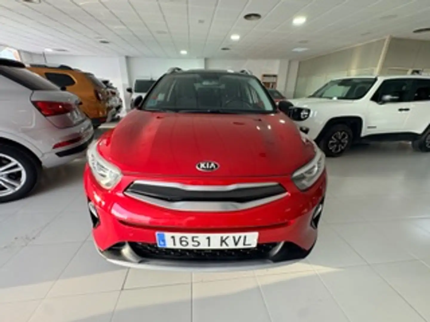 Kia Stonic 1.0 T-GDi Eco-Dynamic Drive 100 Rojo - 1