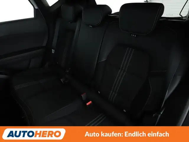 Renault Captur view 14