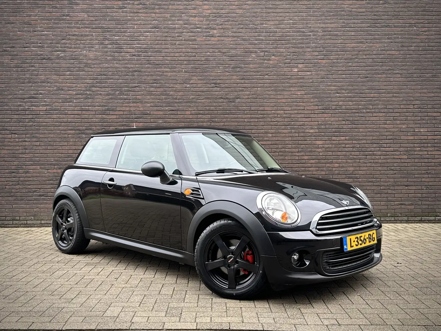 MINI One AUTOMAAT Black - 2