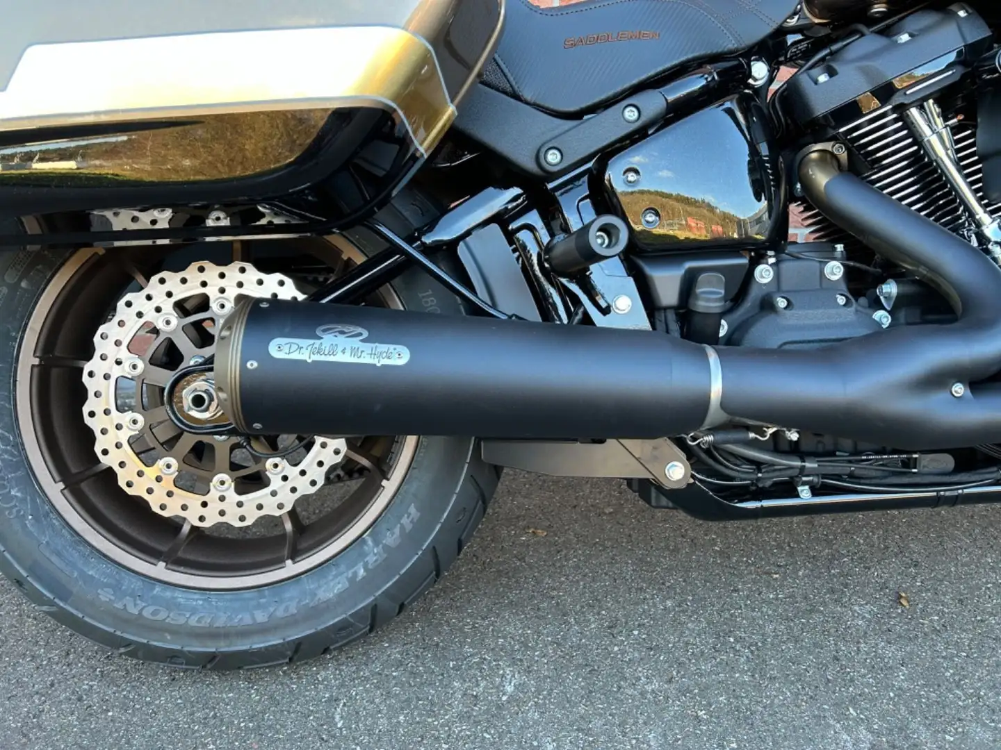 Harley-Davidson Lowrider ST Black - 2