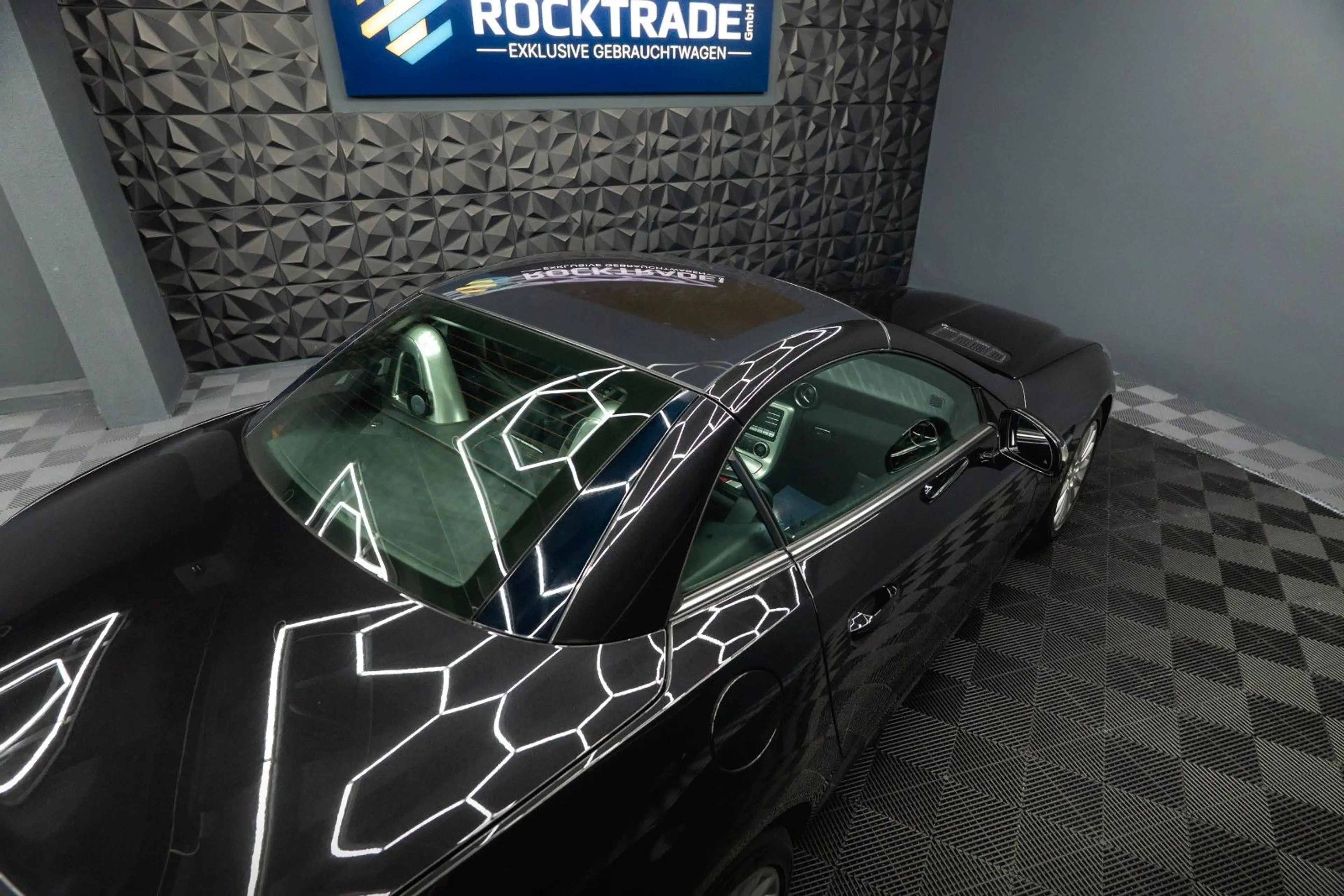 Mercedes-Benz SLC 200 Roadster Sport *Sportabgas*Pano*Navi* — photo 11