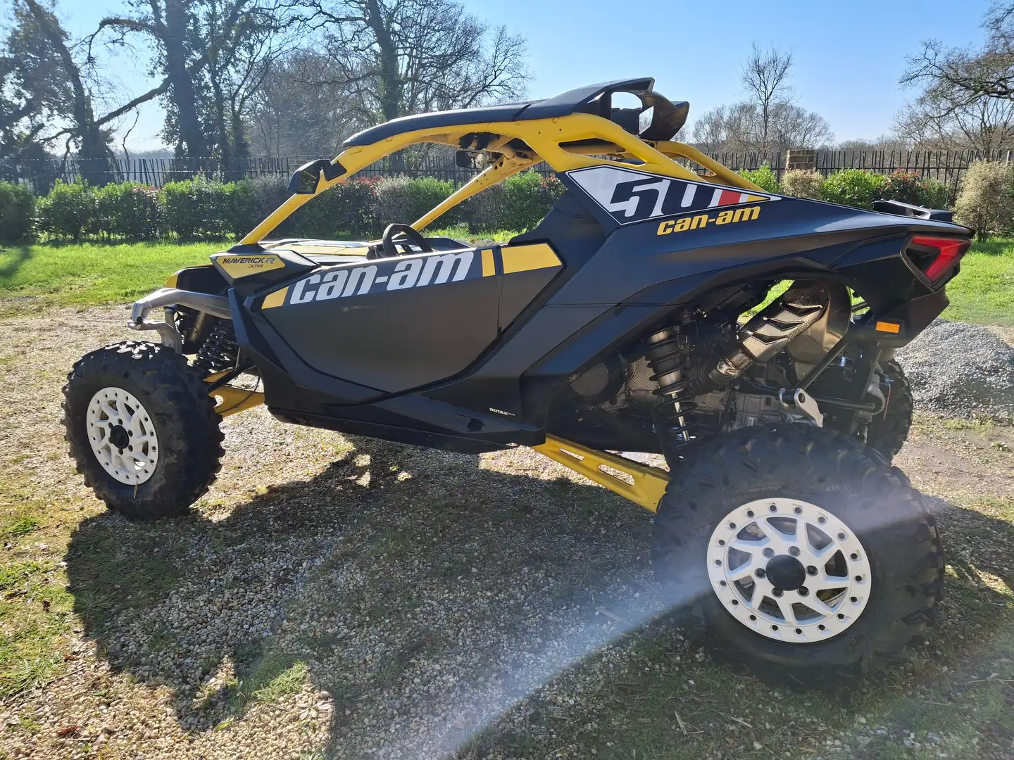 Can-Am Maverick R x3 Jaune - 2