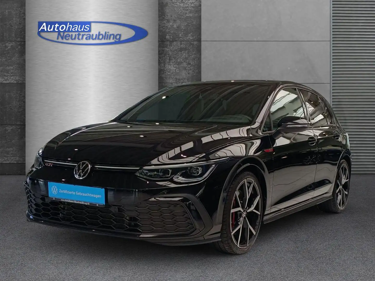 Volkswagen Golf 8 2.0 TSI "GTI" 245 PS DSG+NAVI+REARVIEW+HARMAN KA Negro - 2