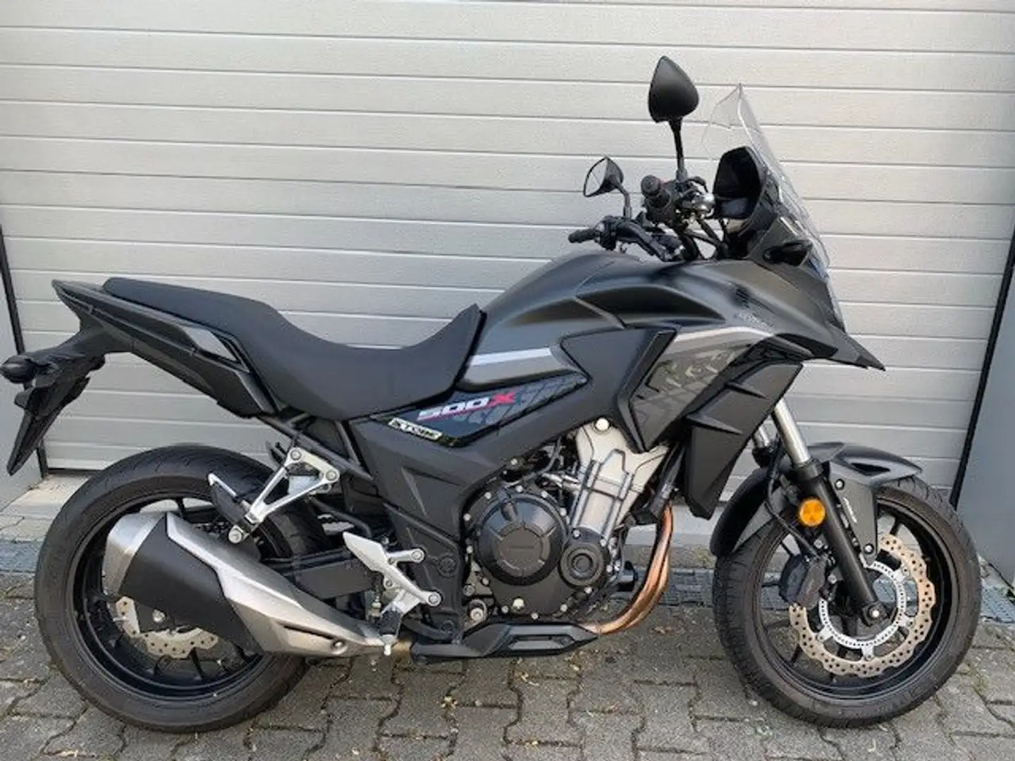 Honda CB 500 XA Noir - 1