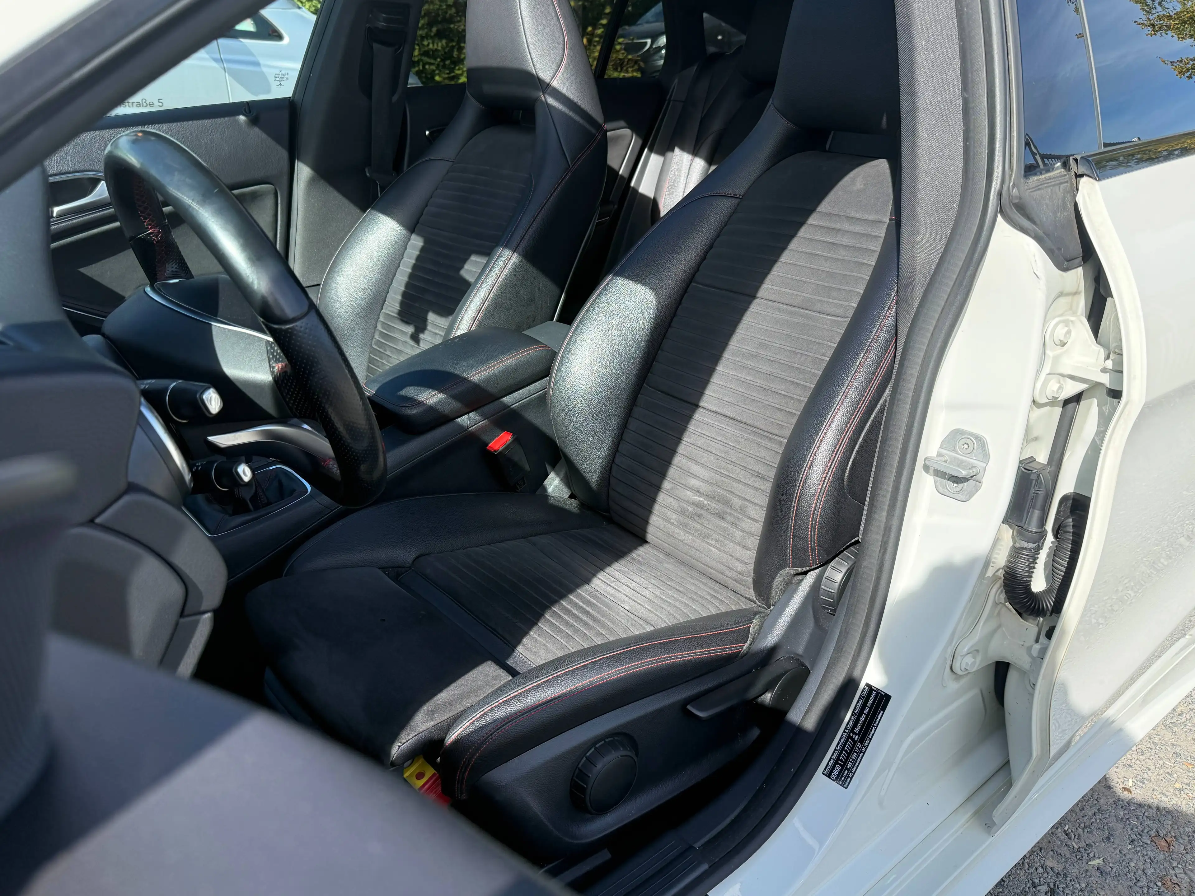 Mercedes-Benz CLA 180 CLA 180*AMG PACK*GARANTIE* — photo 8