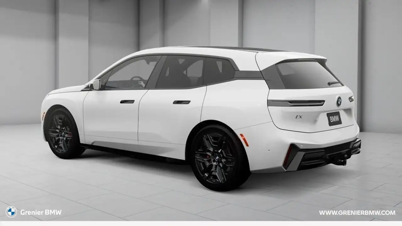 BMW iX снимка BMW iX