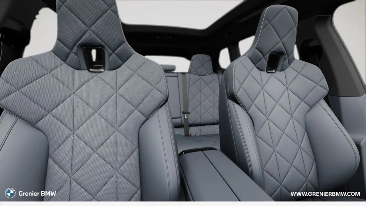 BMW iX снимка BMW iX