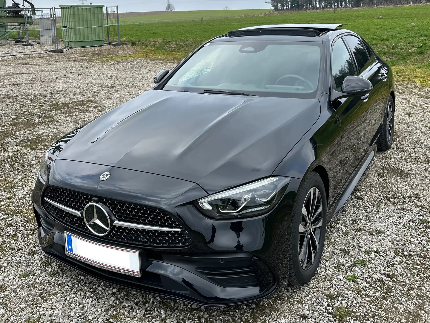 Mercedes-Benz C 200 200d AMG Line Schwarz - 1