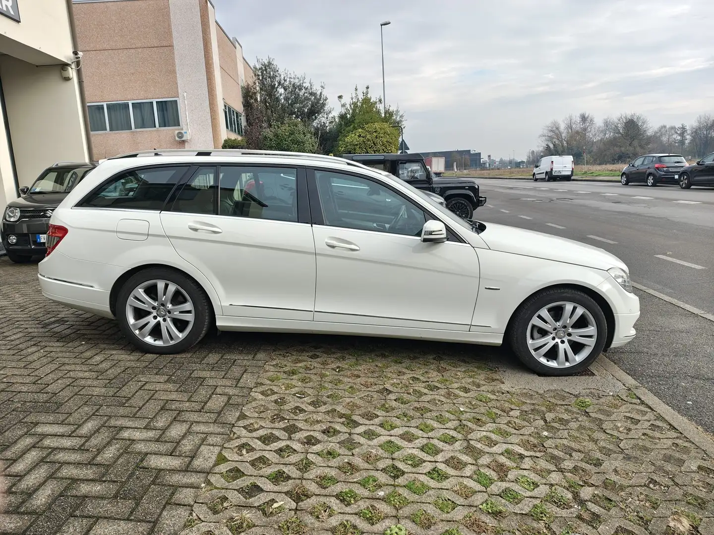 Mercedes-Benz C 220 Classe C - W204 2007 SW SW cdi Avantgarde AMG Bianco - 2