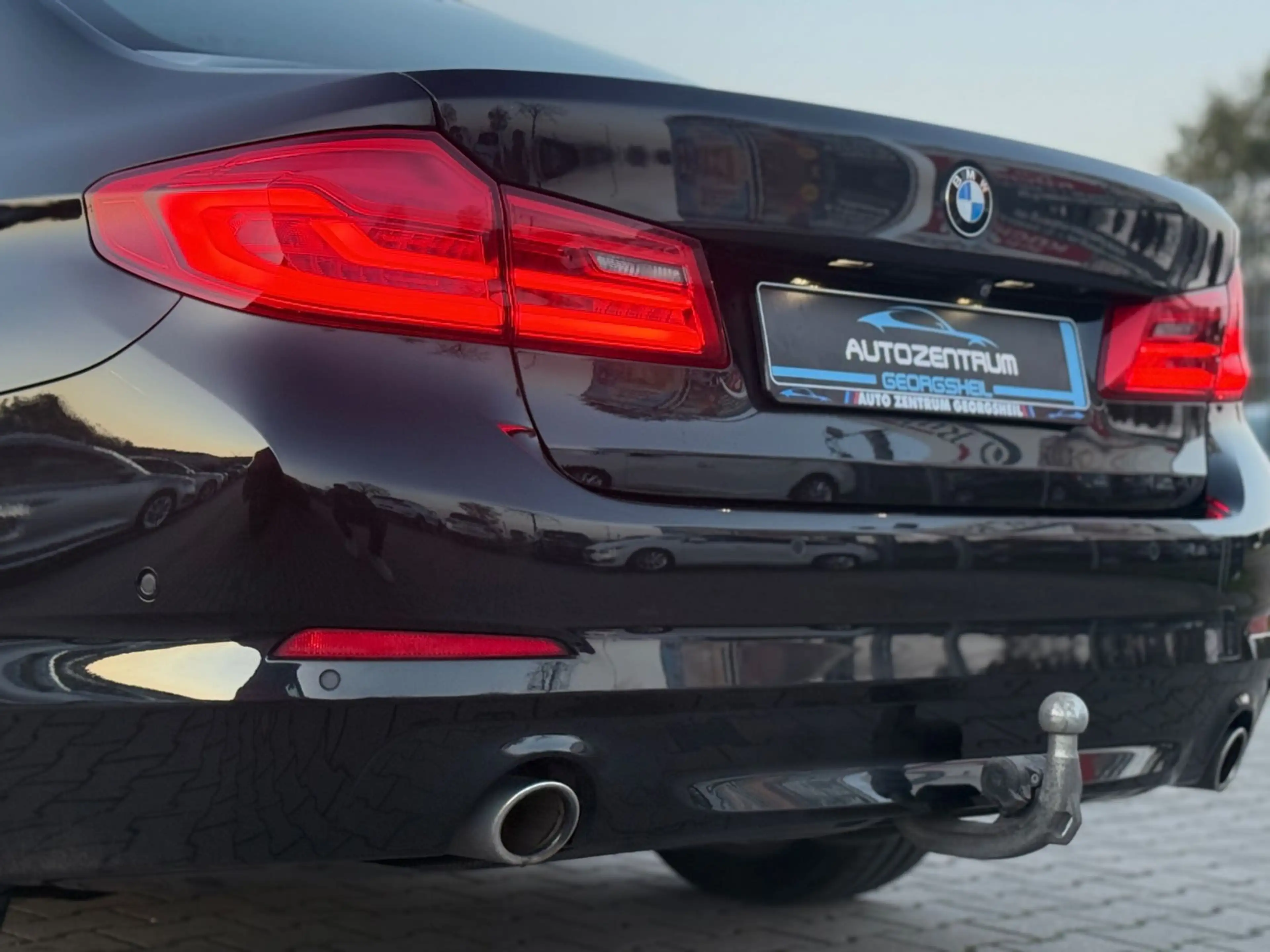 BMW 530 d Limo. /HUD/LED/Soft-Close/ACC/Leder/AHK — photo 10