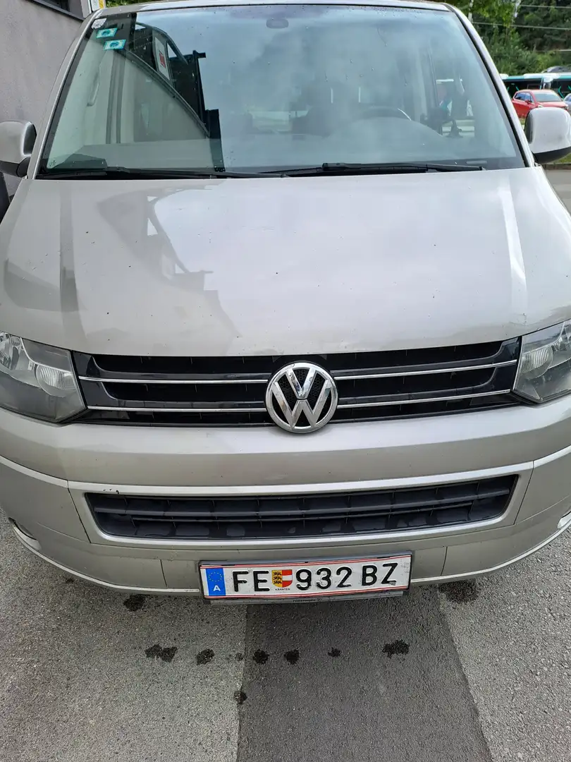 Volkswagen T5 Multivan Multivan Special 2,0 BMT TDI D-PF Special Silber - 2
