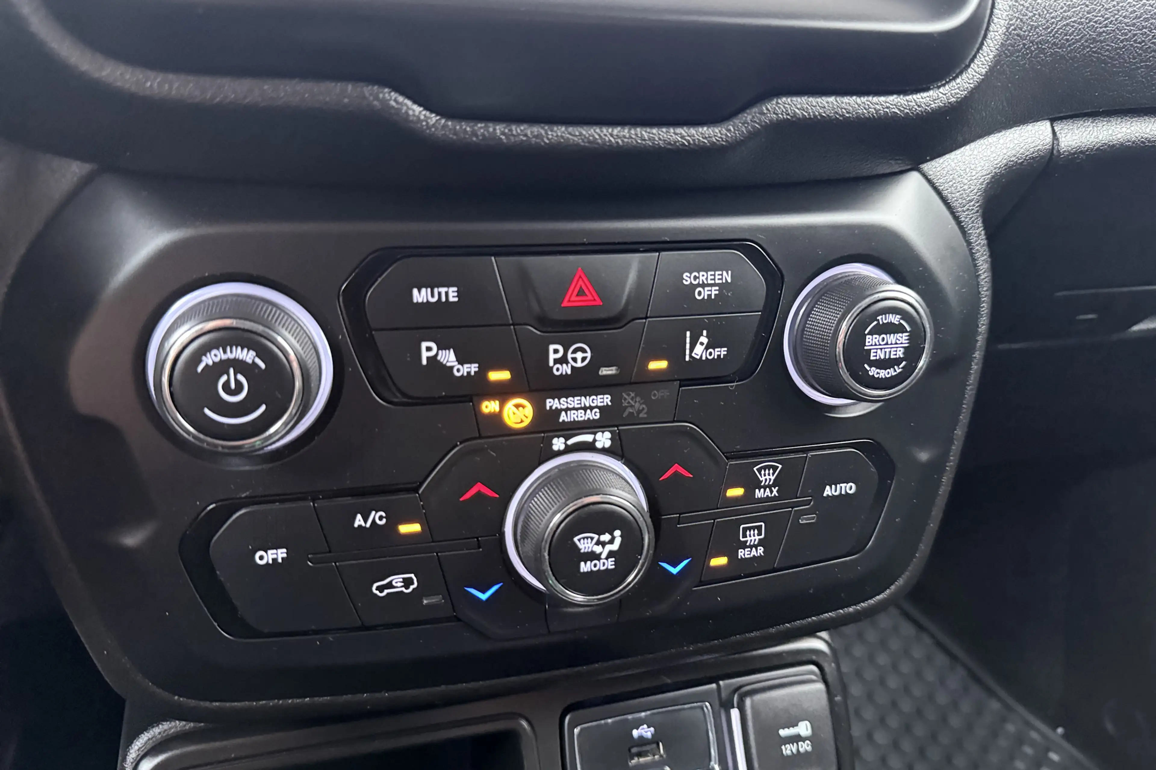 Jeep Renegade 1.6D 120 PK Aut. Limited *Grijs Kenteken* Camera C — photo 29