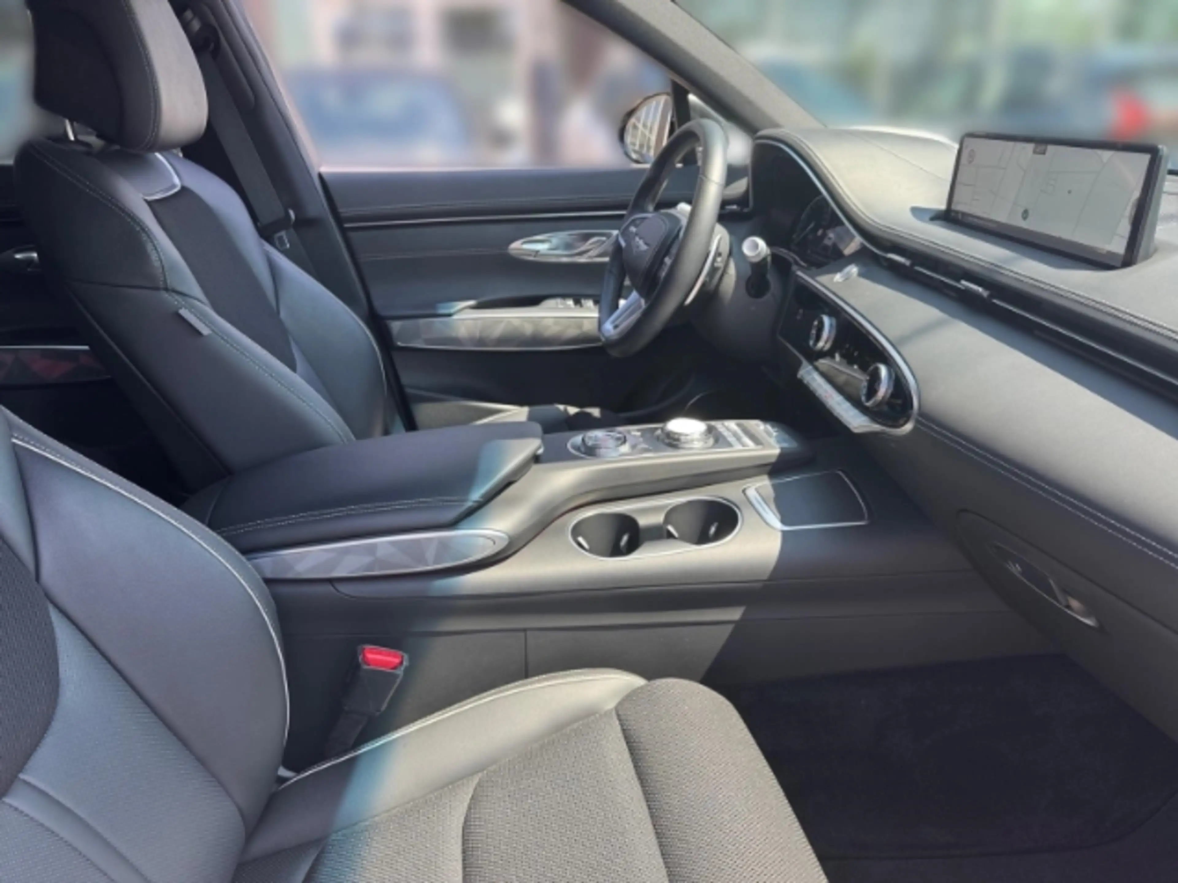Genesis GV70 2.5T AWD Sport AD Memory Sitze LED ACC El. Heckkla — photo 15