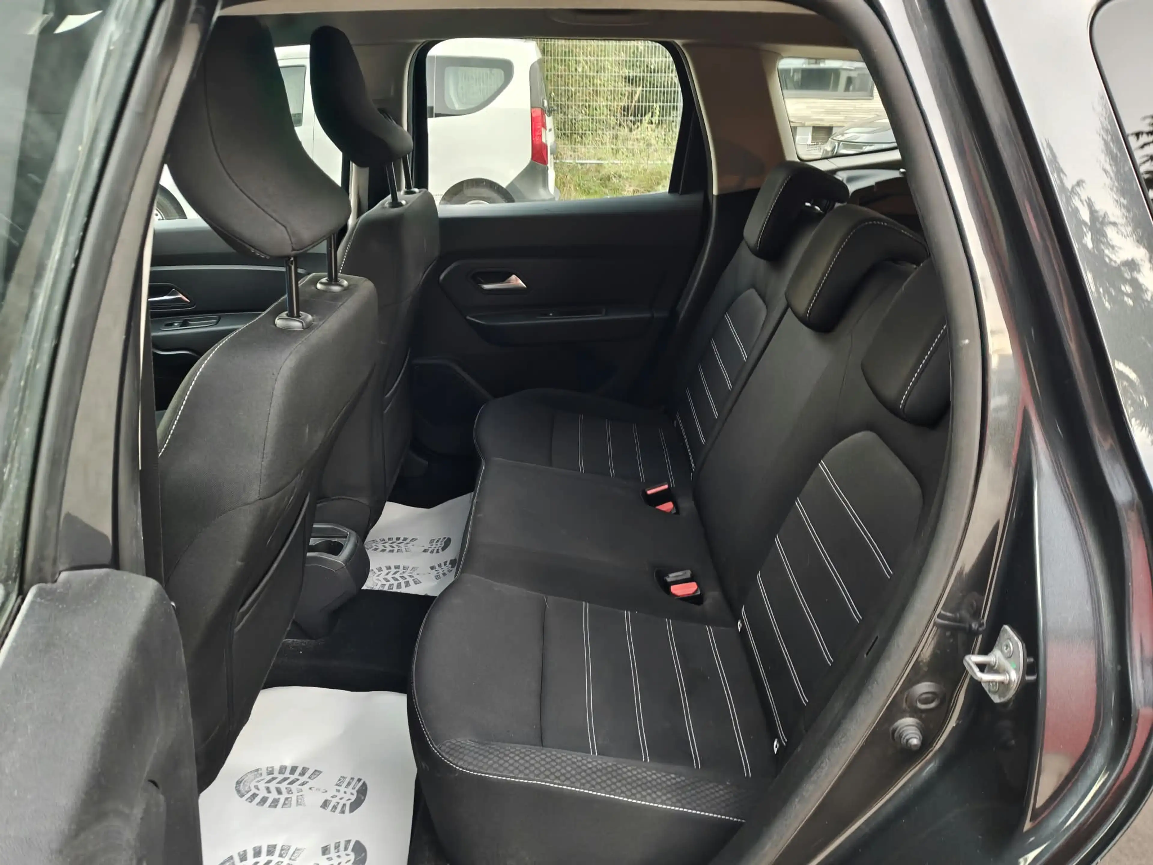 Dacia Duster 1.0 Benzine/ LPG - Airco - Cruise Controle - Parkingssensoren + Keuring - Garantie — photo 9