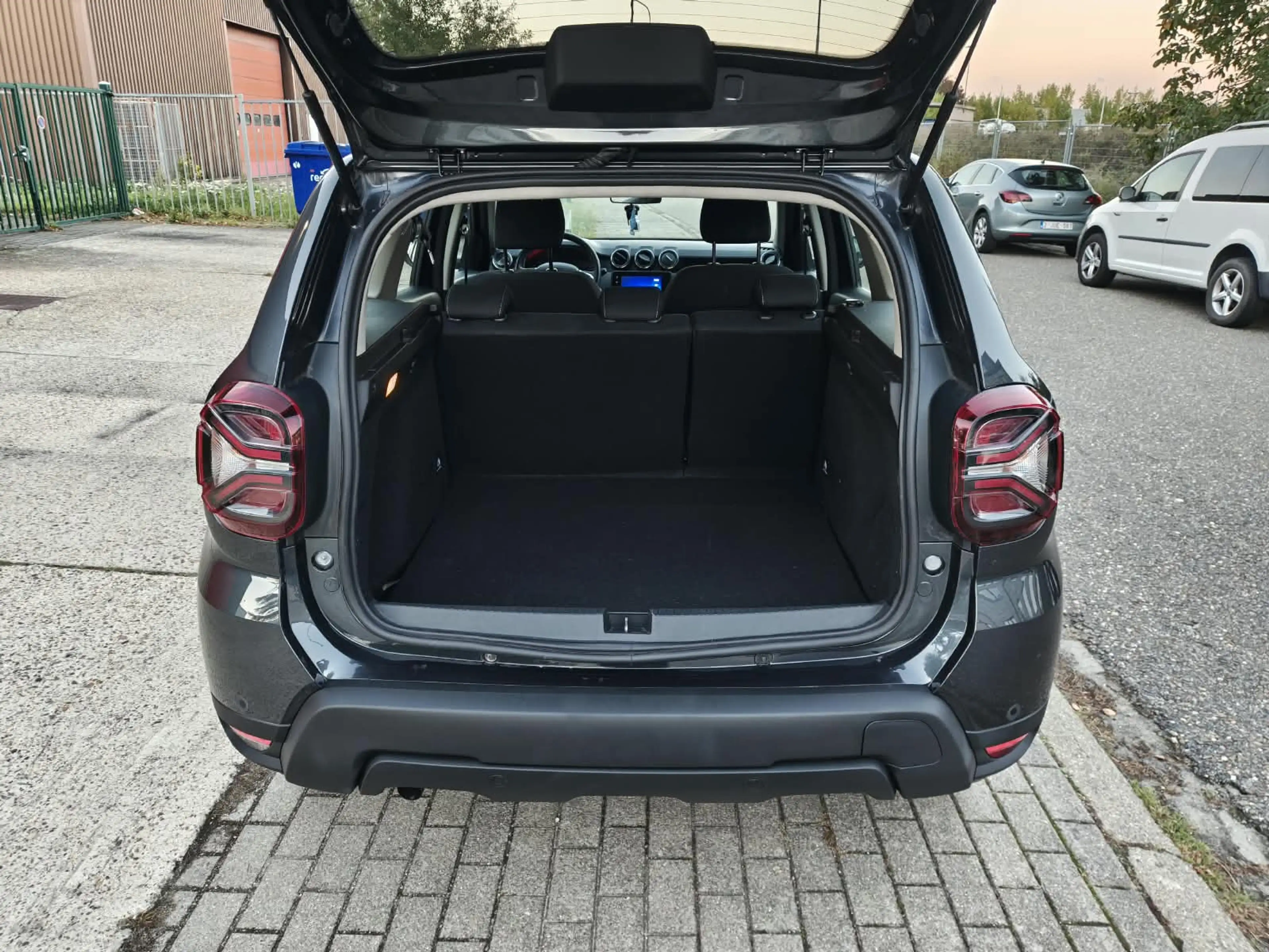Dacia Duster 1.0 Benzine/ LPG - Airco - Cruise Controle - Parkingssensoren + Keuring - Garantie — photo 10