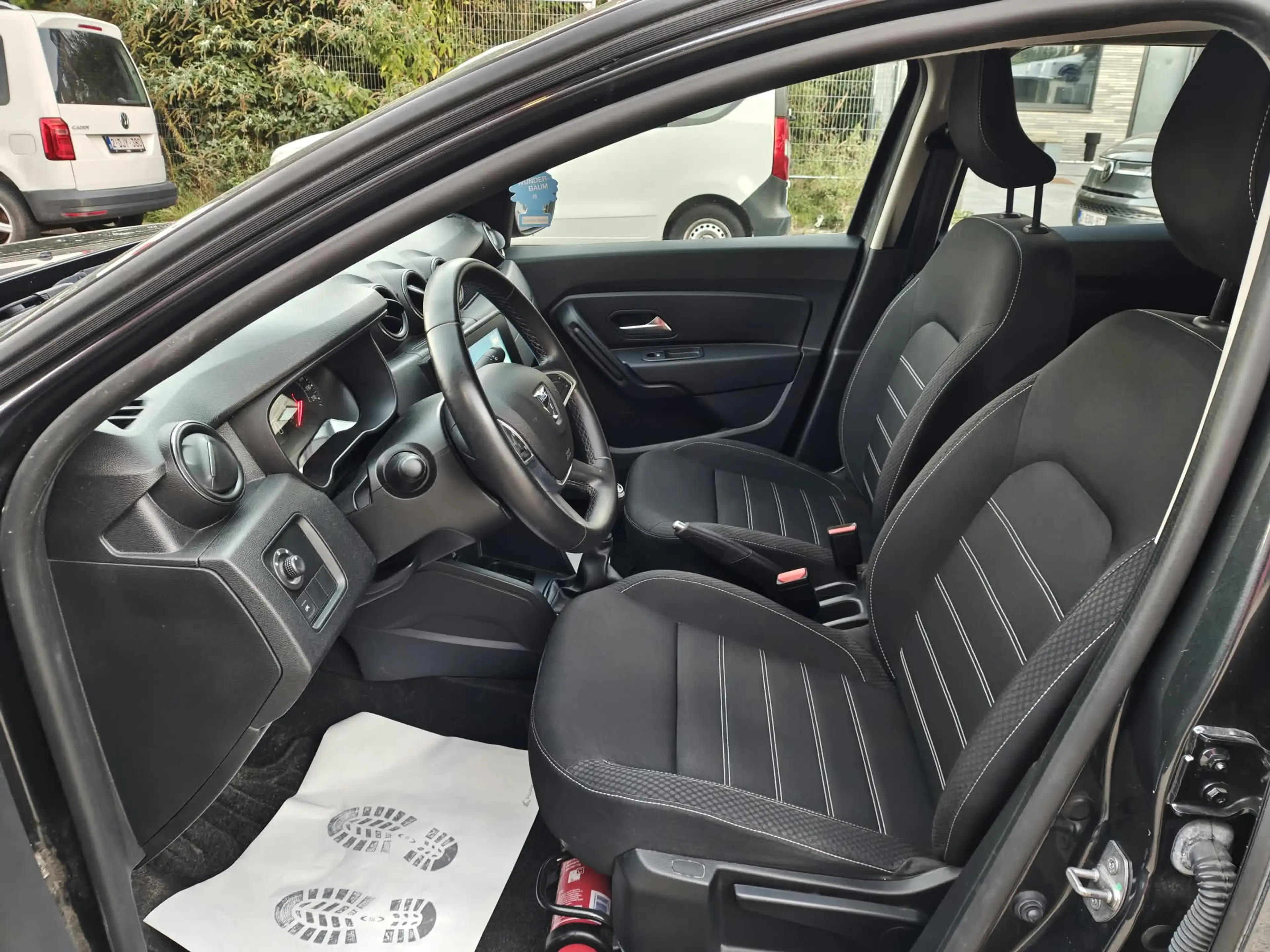 Dacia Duster 1.0 Benzine/ LPG - Airco - Cruise Controle - Parkingssensoren + Keuring - Garantie — photo 8