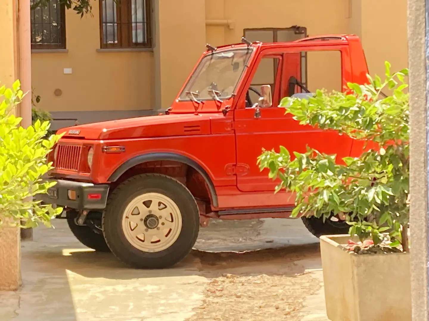 Suzuki SJ 410 SUZUKI SJ 410 MODEL Q 1981PARI AL NUOVO - 1