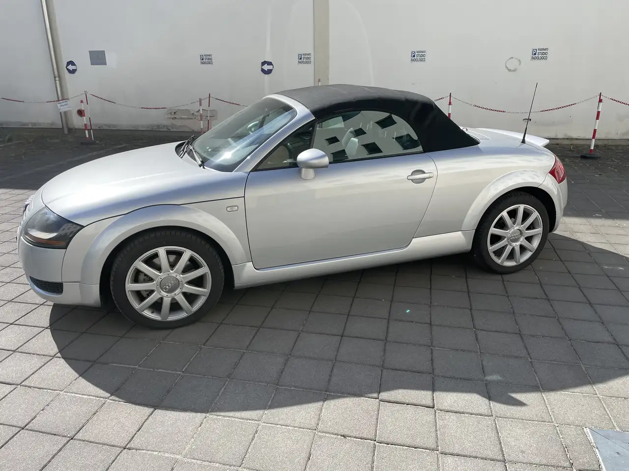 Audi TT Roadster 1.8t 150cv, foto 1