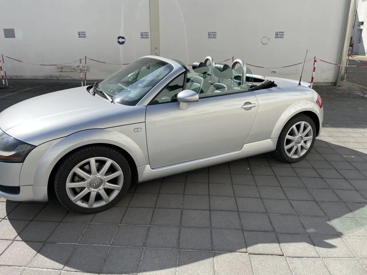 Audi TT Roadster 1.8t 150cv, foto 6