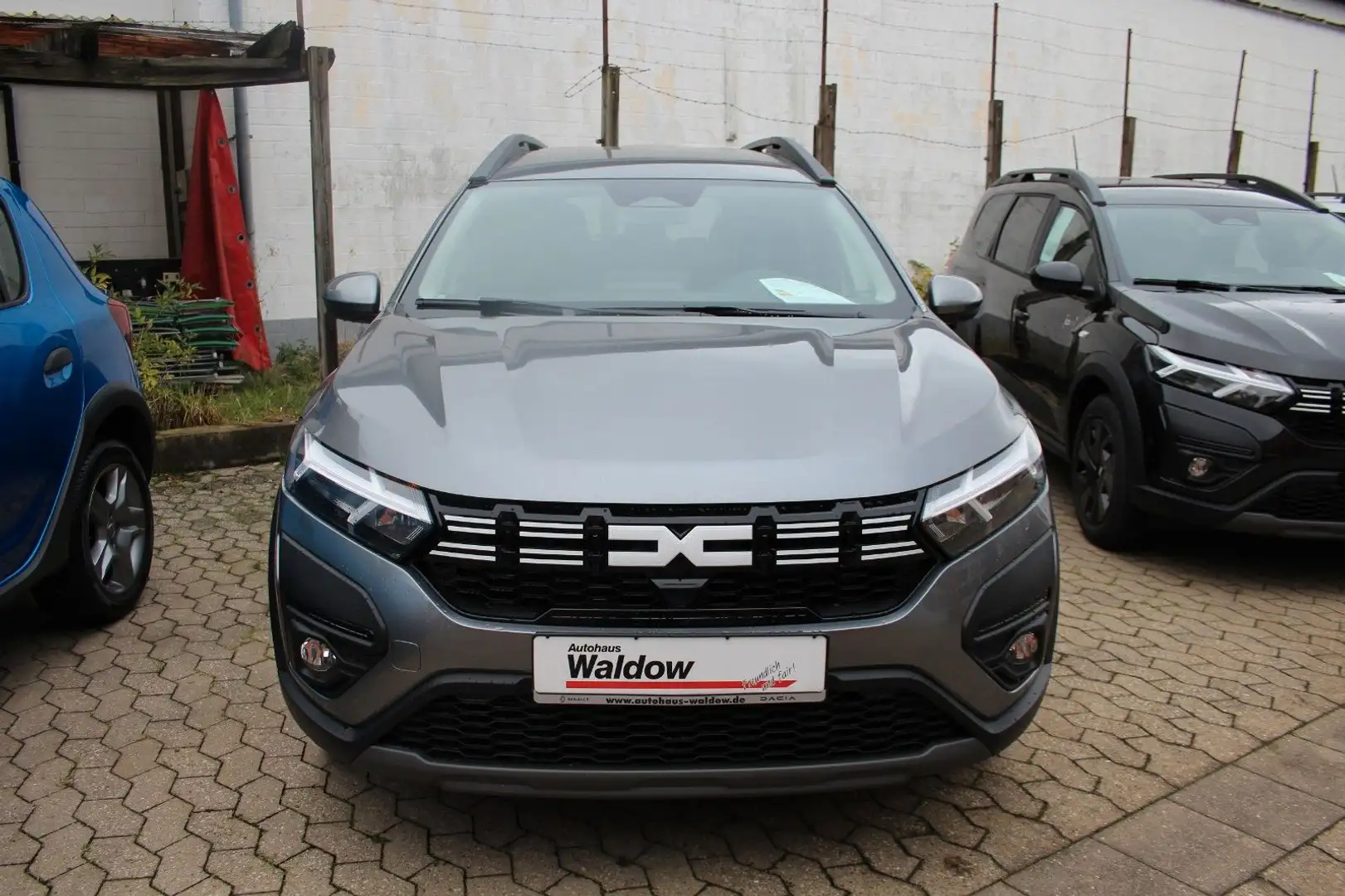 Dacia Jogger TCe 110 Expression 7-Sitzer sofort liefer Gris - 2
