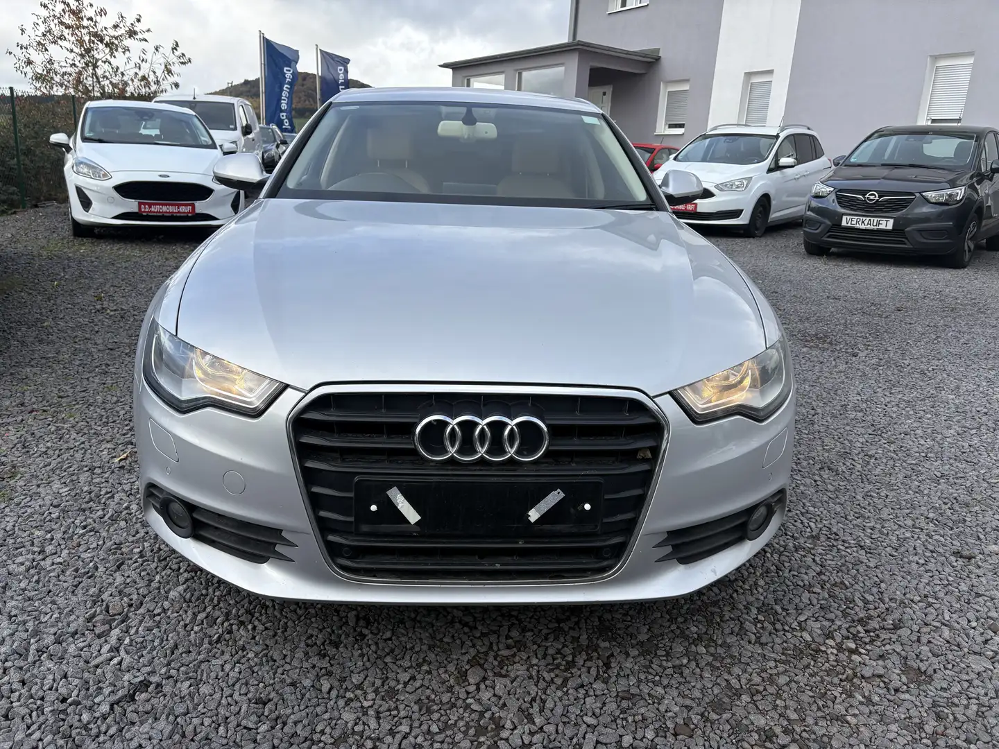 Audi A6 2.0 TDI-LEDER-NAVI-Rechtslenker/ENGLISCHE PAPIERE Grau - 2