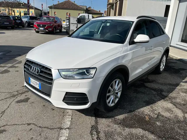 Audi Q3 Q3 2.0 tdi 120cv