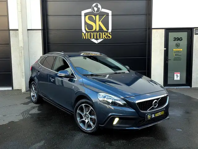 Volvo V40 Cross Country 2.0D Ocean Race Euro 6b BTW Aftrekbaar Leder Navi Zetelverw. Cruise City Safety Volvo Onderhouden 1ste Eigenaar Garantie