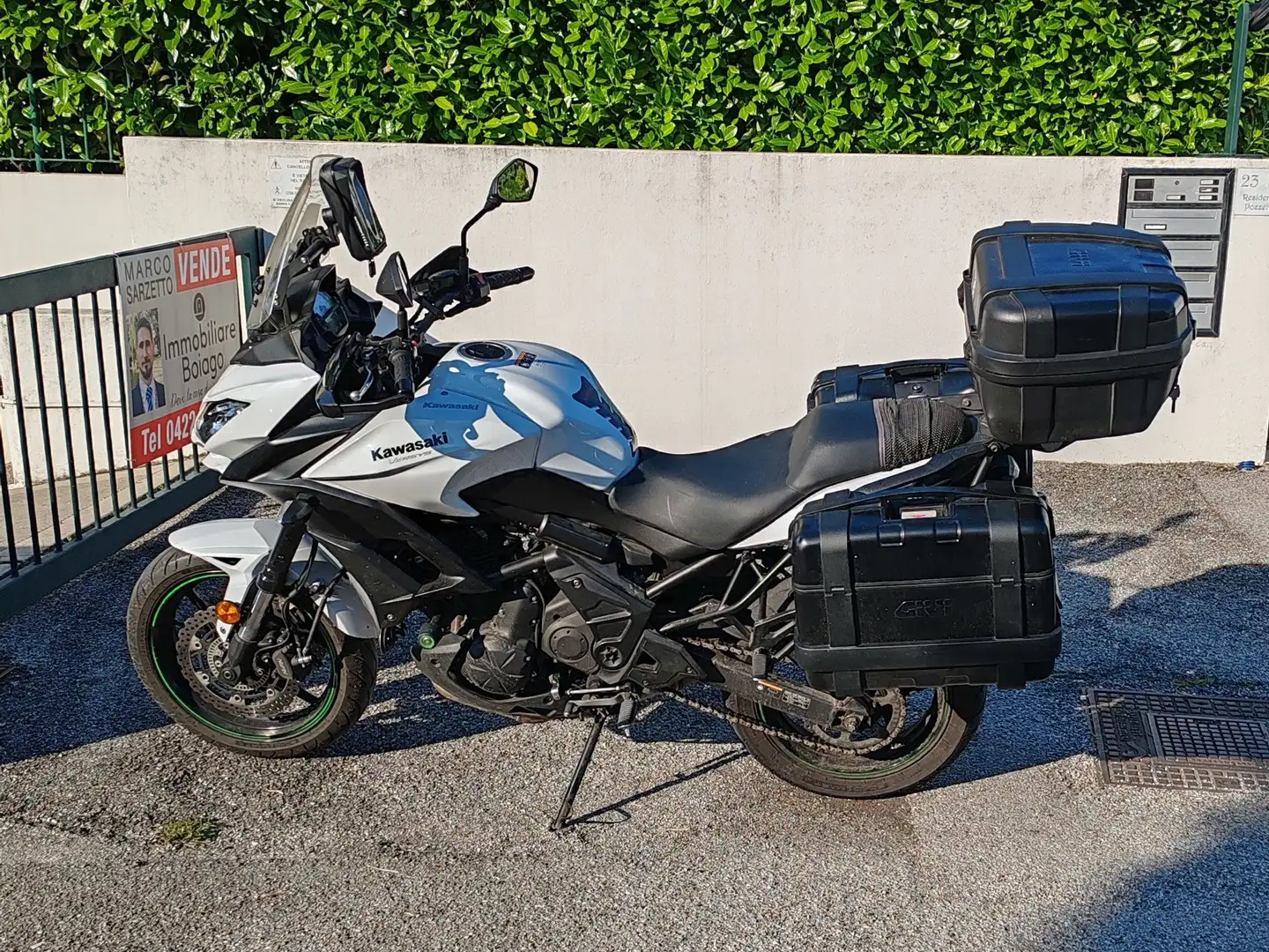 Kawasaki Versys 650 Bianco - 2