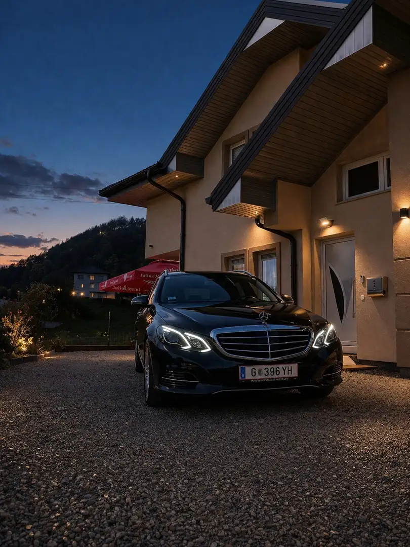 Mercedes-Benz E 220 T Elegance CDI Aut. - 1