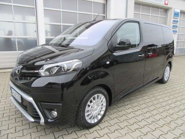Imagine Toyota Proace L1 Executive
