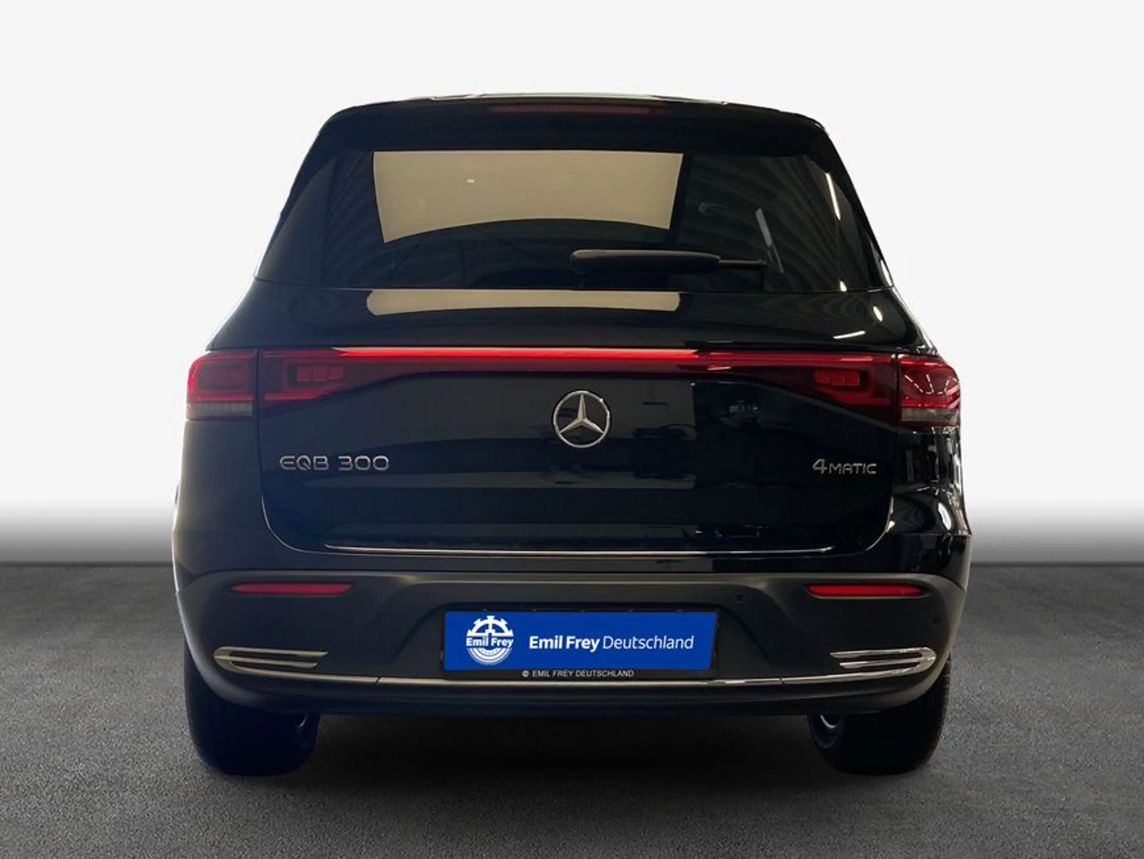 Mercedes-Benz EQB 300 EQB — photo 6