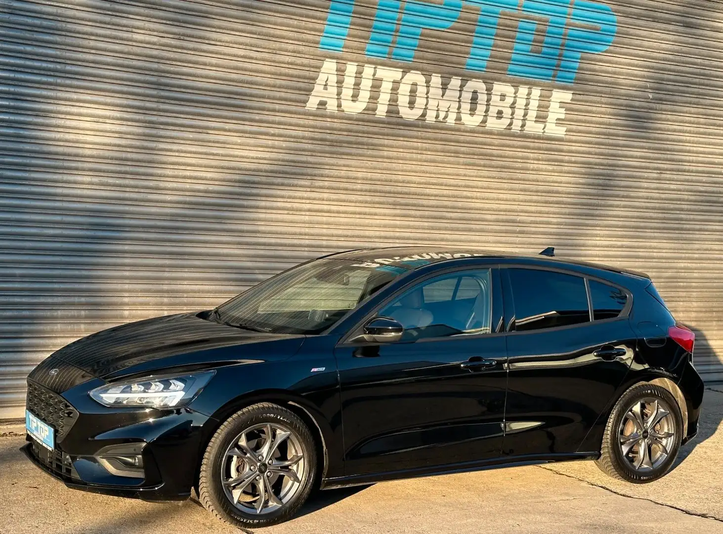 Ford Focus Lim. ST-Line*NAVI*LED*WINTERPA*KAM*HEAD-UP Nero - 1