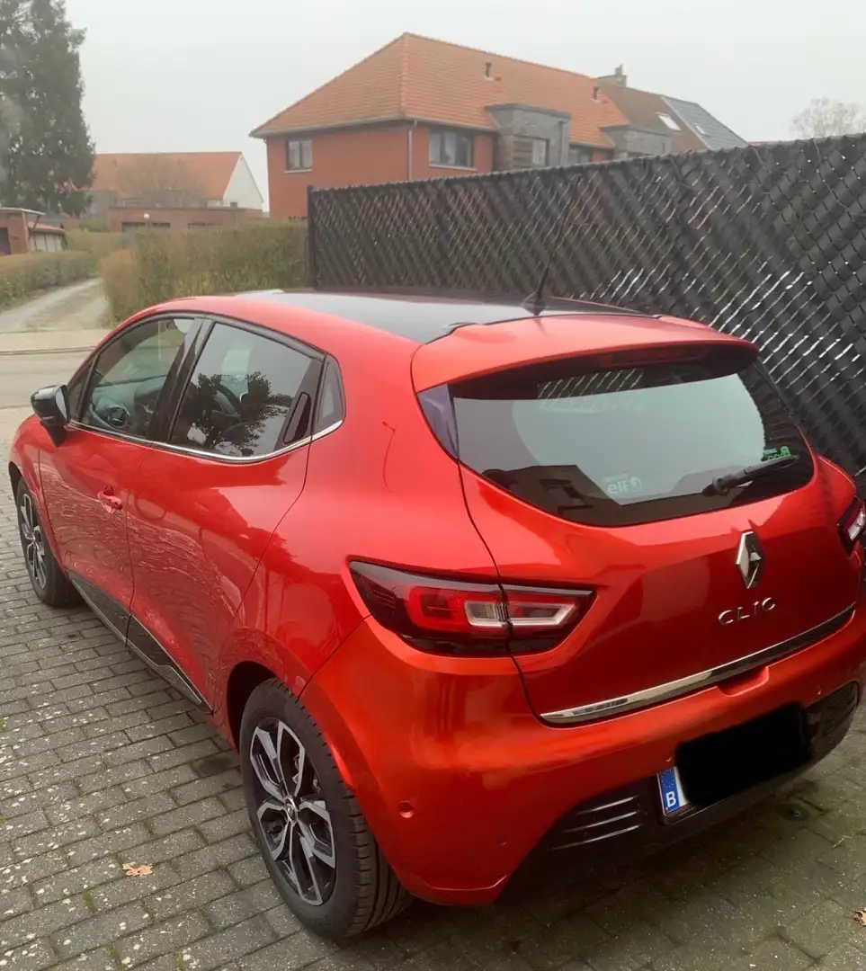 Renault Clio Rood, 38.749 KM, 5 deurs Rood - 2
