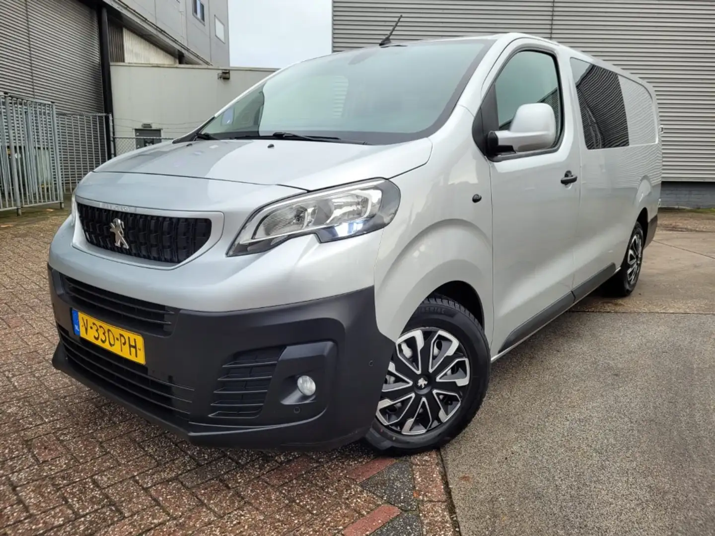 Peugeot Expert 2.0 Blue HDI 120 DC Premium Dubbele Cabine Argent - 1