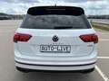Volkswagen Tiguan 2.0 TDI*4M*DSG*R LINE*BlackS*PAN*AHK*VOL! Weiß - thumbnail 4