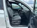 Volkswagen Tiguan 2.0 TDI*4M*DSG*R LINE*BlackS*PAN*AHK*VOL! Weiß - thumbnail 13