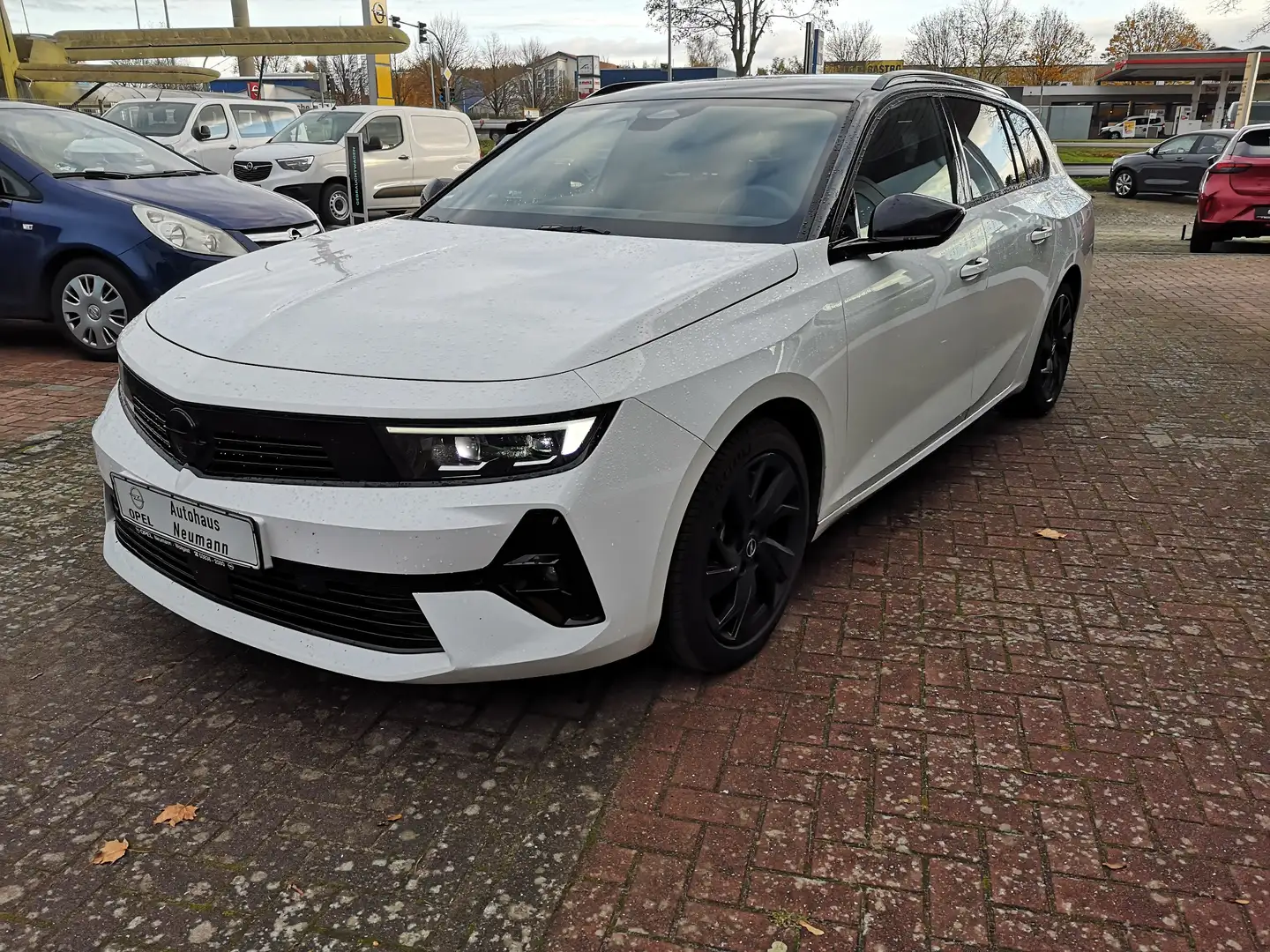 Opel Astra Sports Tourer 1,5 D Automatik GS -Navi, Kamera Wit - 1