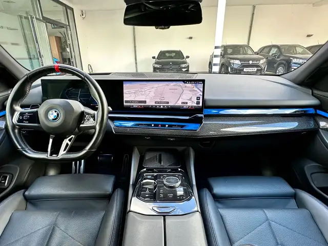 BMW i5 view 13