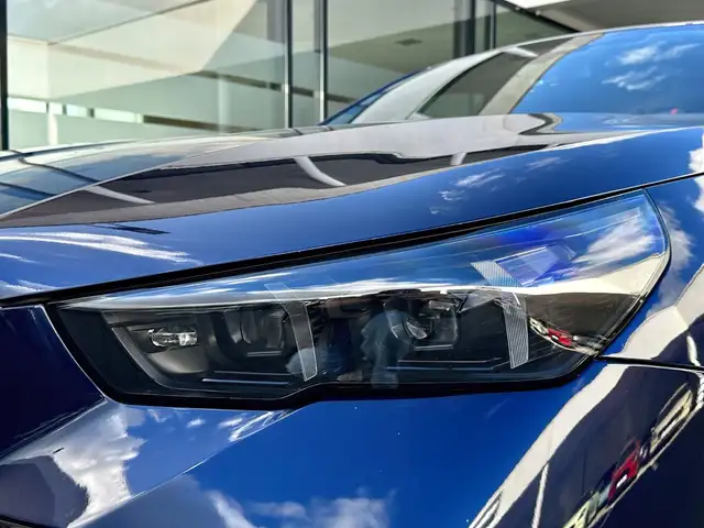 BMW i5 view 9