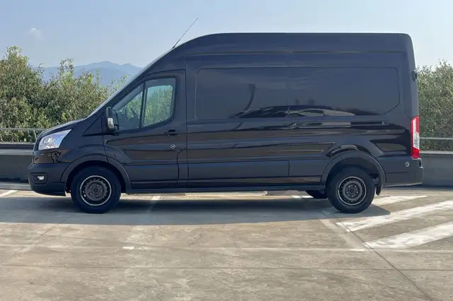 Ford Transit view 12